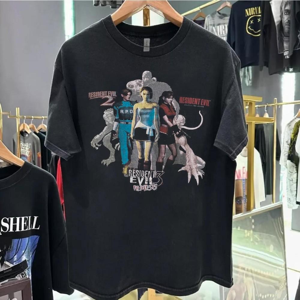 90’s Resident Evil 3 Promo TShirt Short Sleeve tee Black tee NH27938 Unisex T-Shirt XXXXL
90’s Resident Evil 3 Promo TShirt Short Sleeve tee Black tee NH27938 Unisex T-Shirt XXXXL