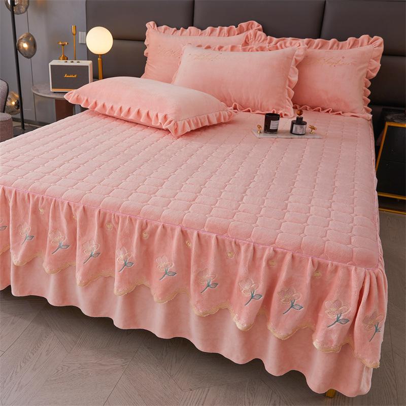 Зимняя юбка из молочного волокна, кружевное стеганое покрывало, плотный теплый детский флисовый наматрасник, постельное белье из кораллового флиса 150*200cm 3pcs
Зимняя юбка из молочного волокна, кружевное стеганое покрывало, плотный теплый детский флисовый наматрасник, постельное белье из кораллового флиса 150*200cm 3pcs