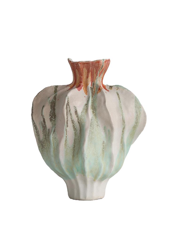 Ceramic Vase Handmade Porcelain Vase Irregular Graffiti Tulip Flower Vase Flower Arrangement Accessories Home Decoration
Ceramic Vase Handmade Porcelain Vase Irregular Graffiti Tulip Flower Vase Flower Arrangement Accessories Home Decoration