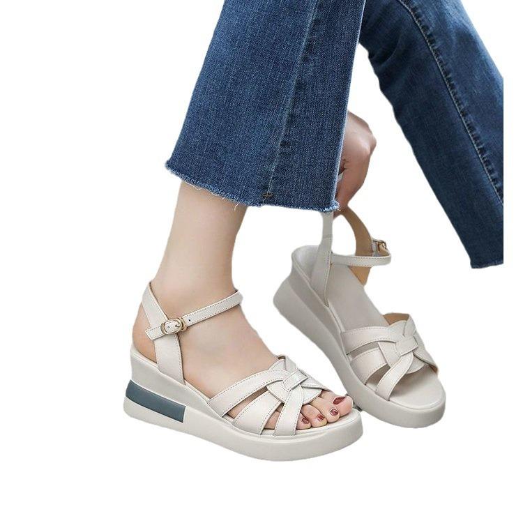 Мамины сандалии с одной пряжкой на ремешке, модные и нескользящие босоножки на толстой подошве, на танкетке среднего каблука для женщин 37 покинуть белый
Мамины сандалии с одной пряжкой на ремешке, модные и нескользящие босоножки на толстой подошве, на танкетке среднего каблука для женщин 37 покинуть белый