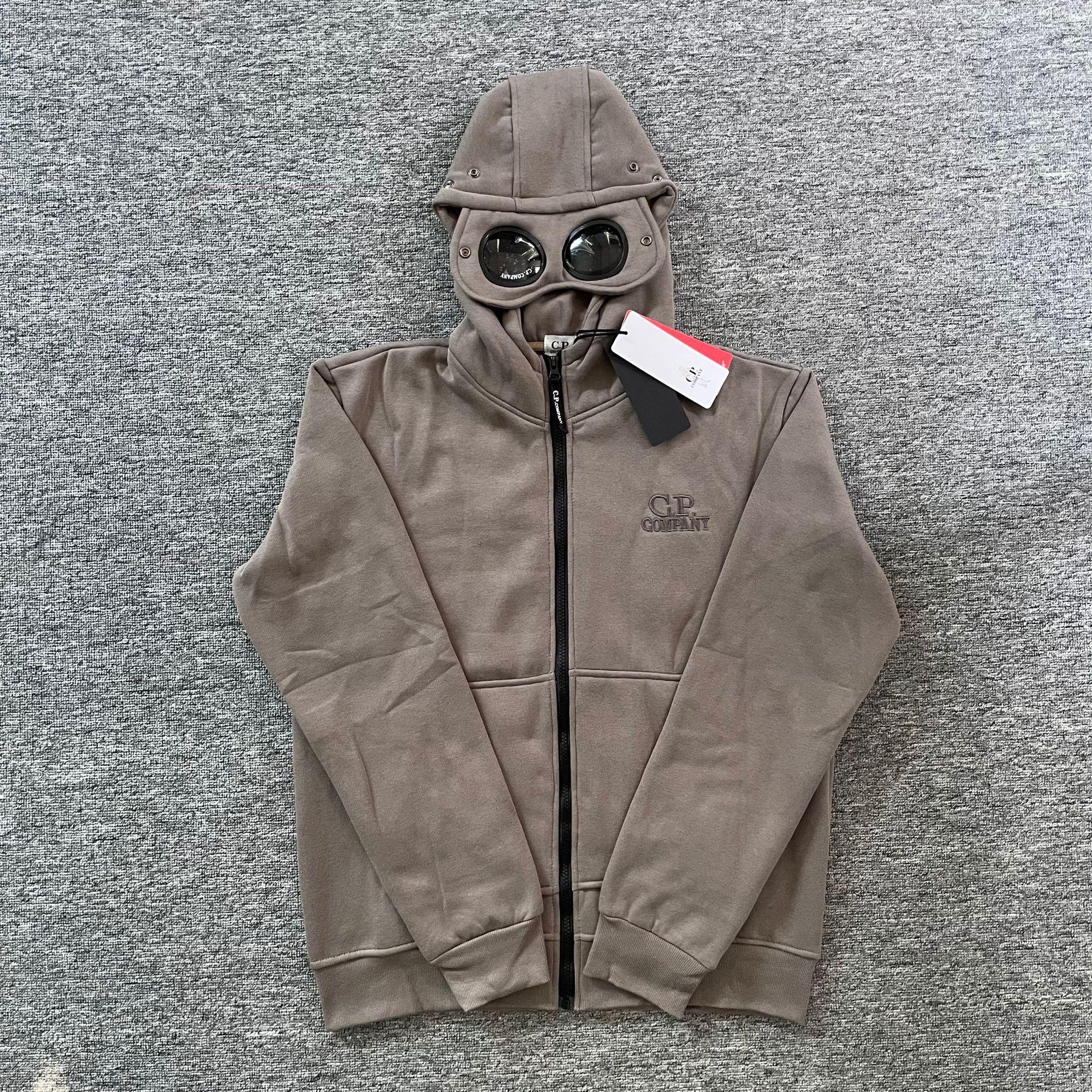 Трендове осінньо-зимове унісекс худі на блискавці з круглими лінзами XL
Трендове осінньо-зимове унісекс худі на блискавці з круглими лінзами XL