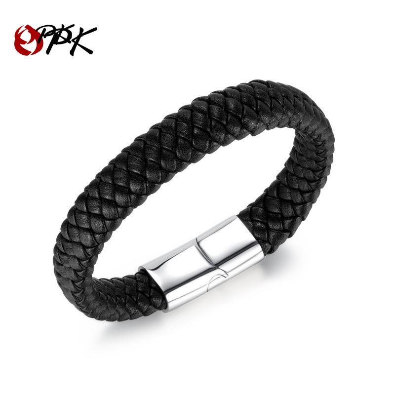 Versatile Men s Leather Bracelet with Titanium Steel Magnetic Clasp – Simple, Fashionable Woven Design
Versatile Men s Leather Bracelet with Titanium Steel Magnetic Clasp – Simple, Fashionable Woven Design