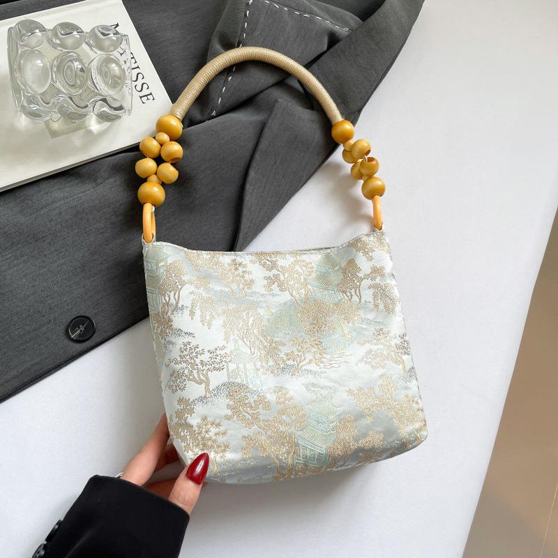 Chinese Style Butterfly Embroidery Women Shoulder Bags Elegant Ladeis Underarm Handbag Vintage Girls Beaded Design Clutch Purse
Chinese Style Butterfly Embroidery Women Shoulder Bags Elegant Ladeis Underarm Handbag Vintage Girls Beaded Design Clutch Purse