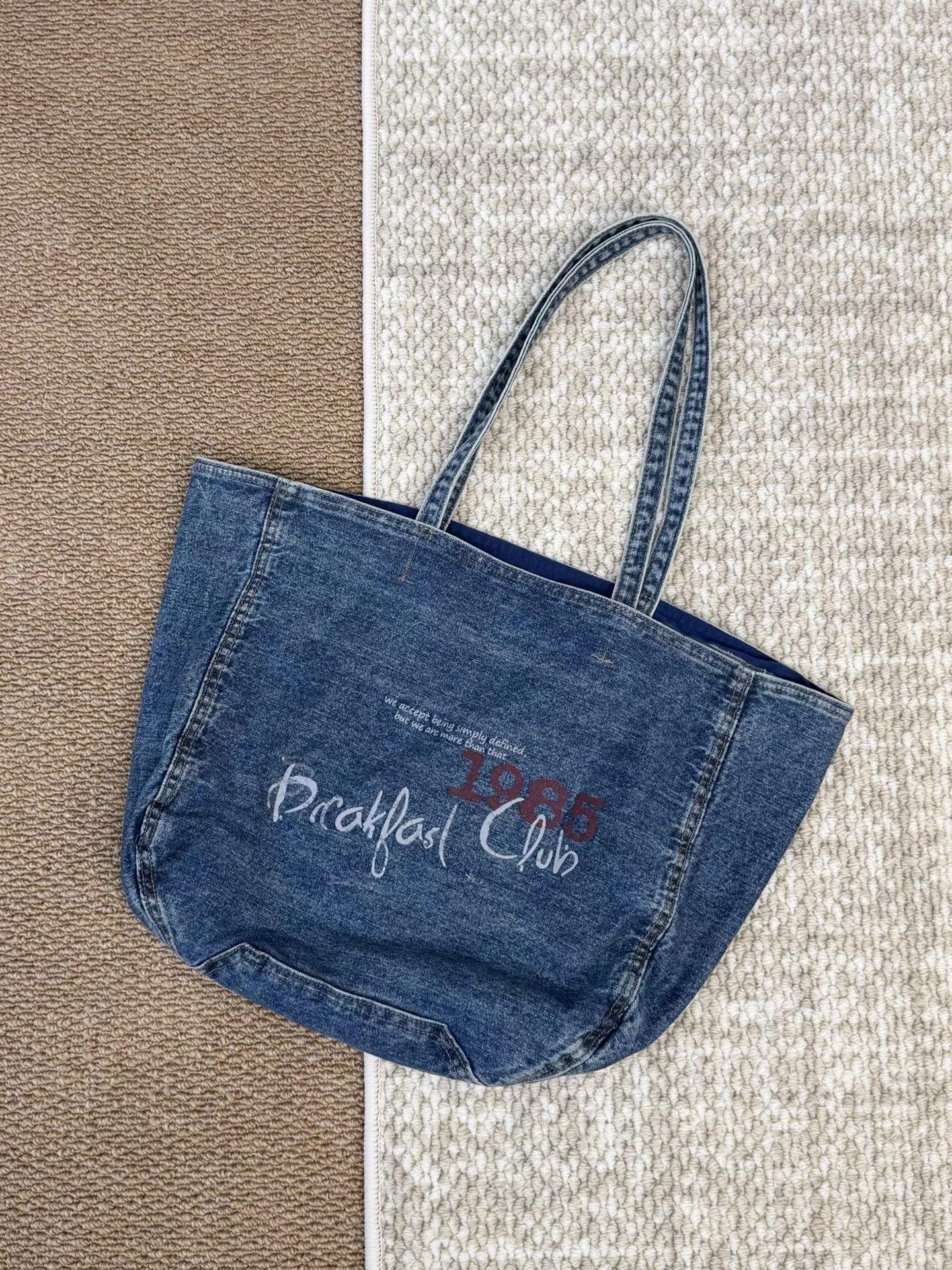 1985 Neihai Korean Vintage Washed Denim Tote Bag Style Shoulder Commuting Large-capacity All-matching Female 51x37x34cm джинсовий синього кольору
1985 Neihai Korean Vintage Washed Denim Tote Bag Style Shoulder Commuting Large-capacity All-matching Female 51x37x34cm джинсовий синього кольору