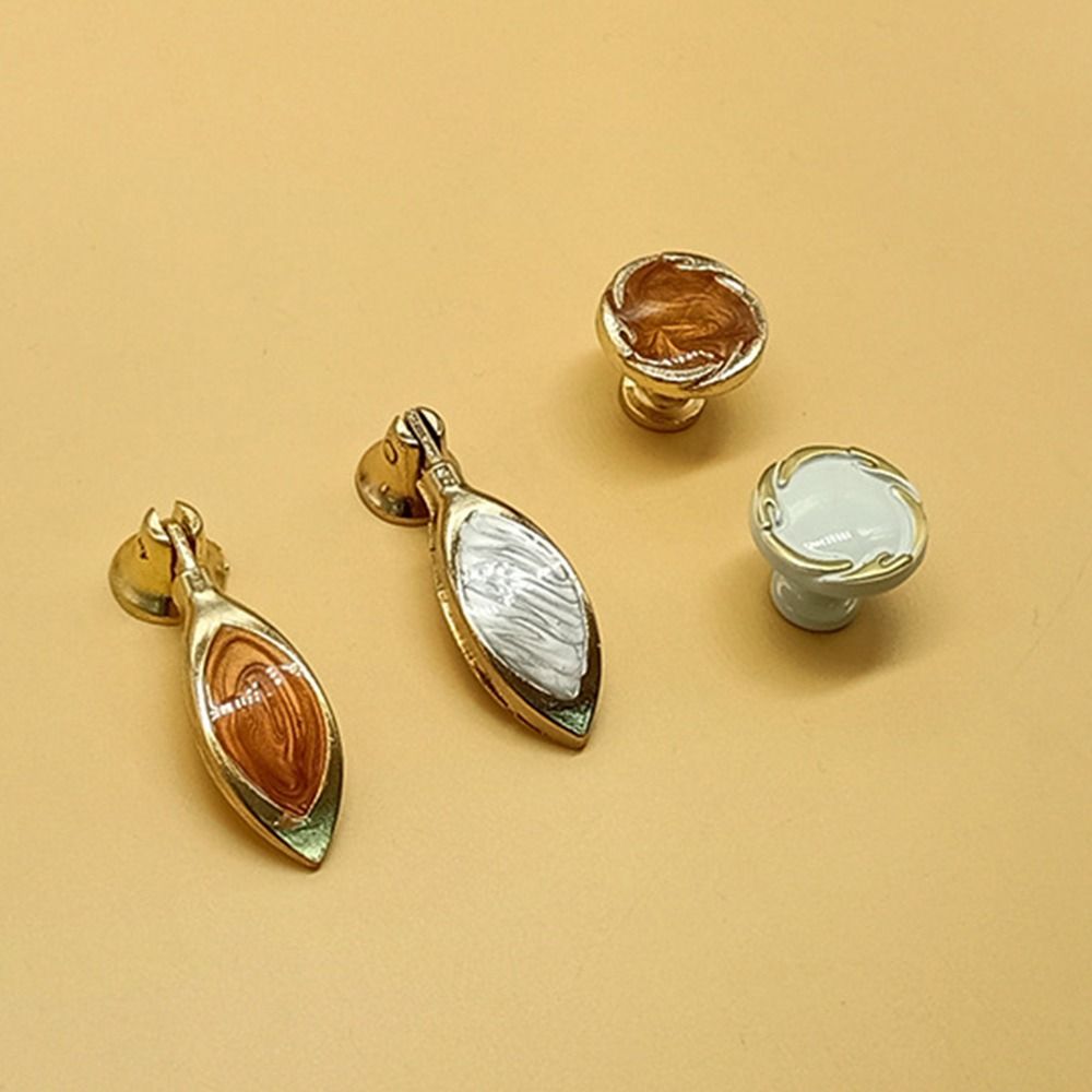 Retro Door Pull Handles Aluminium Zinc Zinc Alloy Cabinet Knob Fashion Drawer Knobs Household White Pendant
Retro Door Pull Handles Aluminium Zinc Zinc Alloy Cabinet Knob Fashion Drawer Knobs Household White Pendant