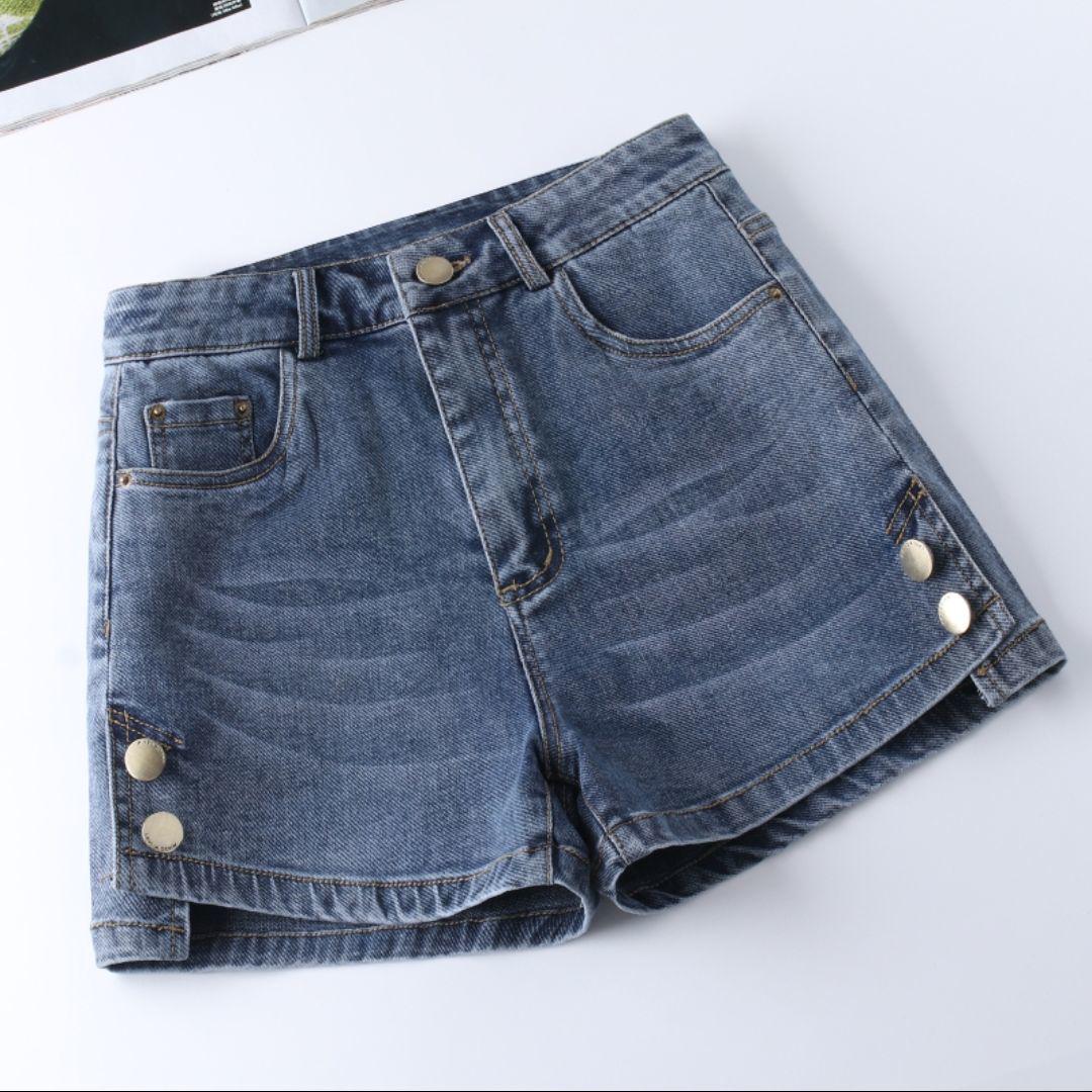 Summer 2026 Women s High-Waisted Denim A-Line Shorts - Slimming, Versatile, and Trendy 3XL (67.5-72.5 kg)
Summer 2026 Women s High-Waisted Denim A-Line Shorts - Slimming, Versatile, and Trendy 3XL (67.5-72.5 kg)