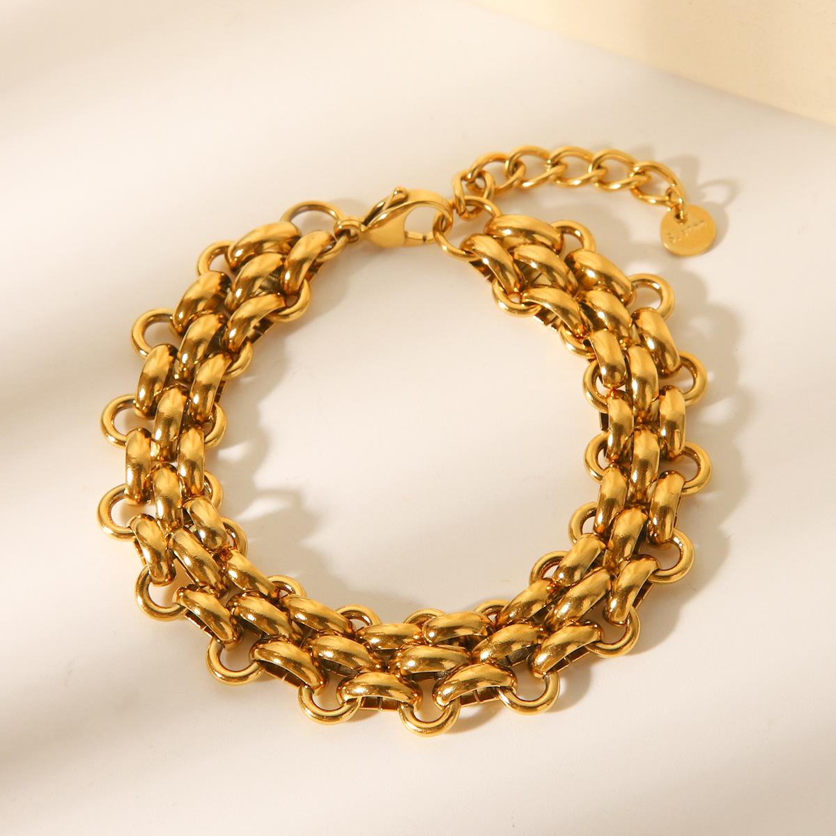 18K Gold Woven Bracelet: European & American Design, Stainless Steel, Women’s Fashion Accessory.
18K Gold Woven Bracelet: European & American Design, Stainless Steel, Women’s Fashion Accessory.