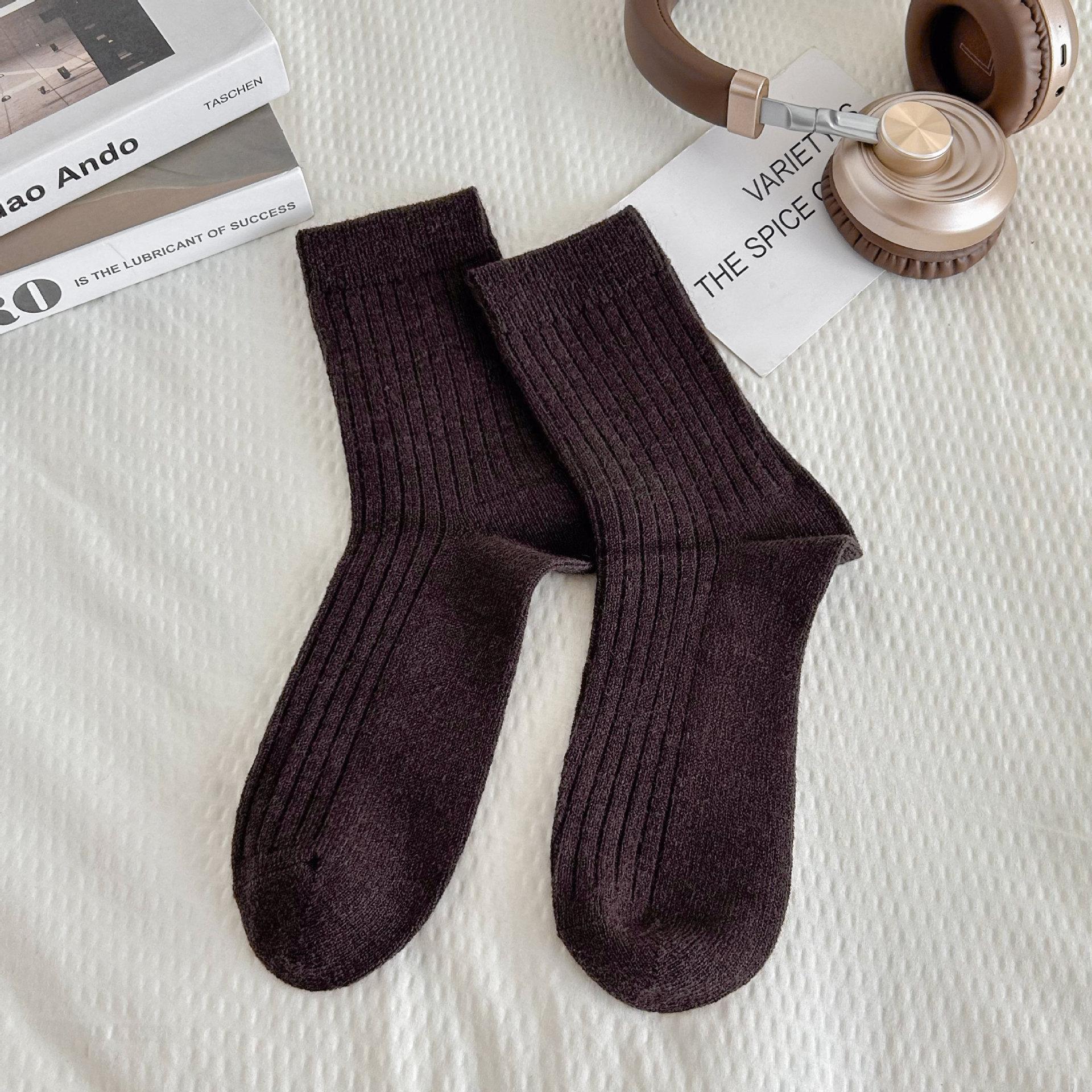 Vertical Bar Solid Color Cashmere Socks Men S Socks Thickened Warm Medium Tube Socks Breathable And Sweat-Absorbing Comfortable Men S Socks One size fits all
Vertical Bar Solid Color Cashmere Socks Men S Socks Thickened Warm Medium Tube Socks Breathable And Sweat-Absorbing Comfortable Men S Socks One size fits all
