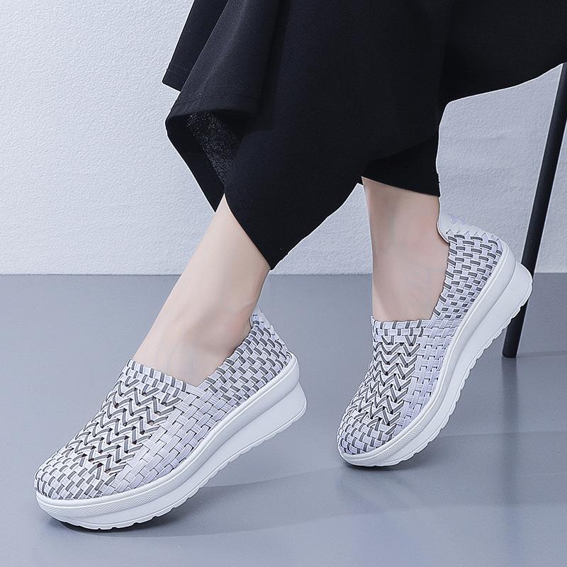 Handmade woven shoes Lazy shoes Fashion trend Thick sole, foot cover breathable casual shoes Sports travel sub 41 білий
Handmade woven shoes Lazy shoes Fashion trend Thick sole, foot cover breathable casual shoes Sports travel sub 41 білий