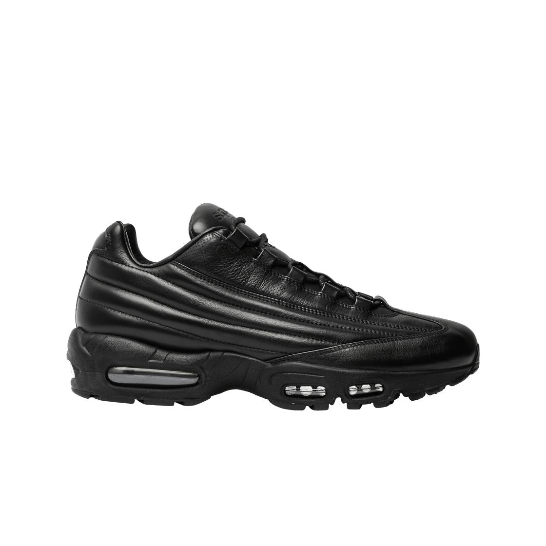 Nike X Supreme Air Max 95 Lux Triple Black 260
Nike X Supreme Air Max 95 Lux Triple Black 260