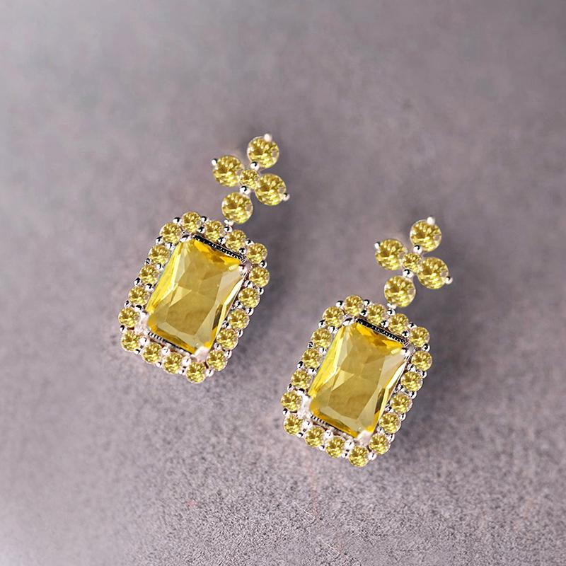 Huitan Exquisite Light Blue Drop Earrings for Women Newly Flower Designed Fresh Style Ear Accessories Elegant Daily Wear Zircon
Huitan Exquisite Light Blue Drop Earrings for Women Newly Flower Designed Fresh Style Ear Accessories Elegant Daily Wear Zircon