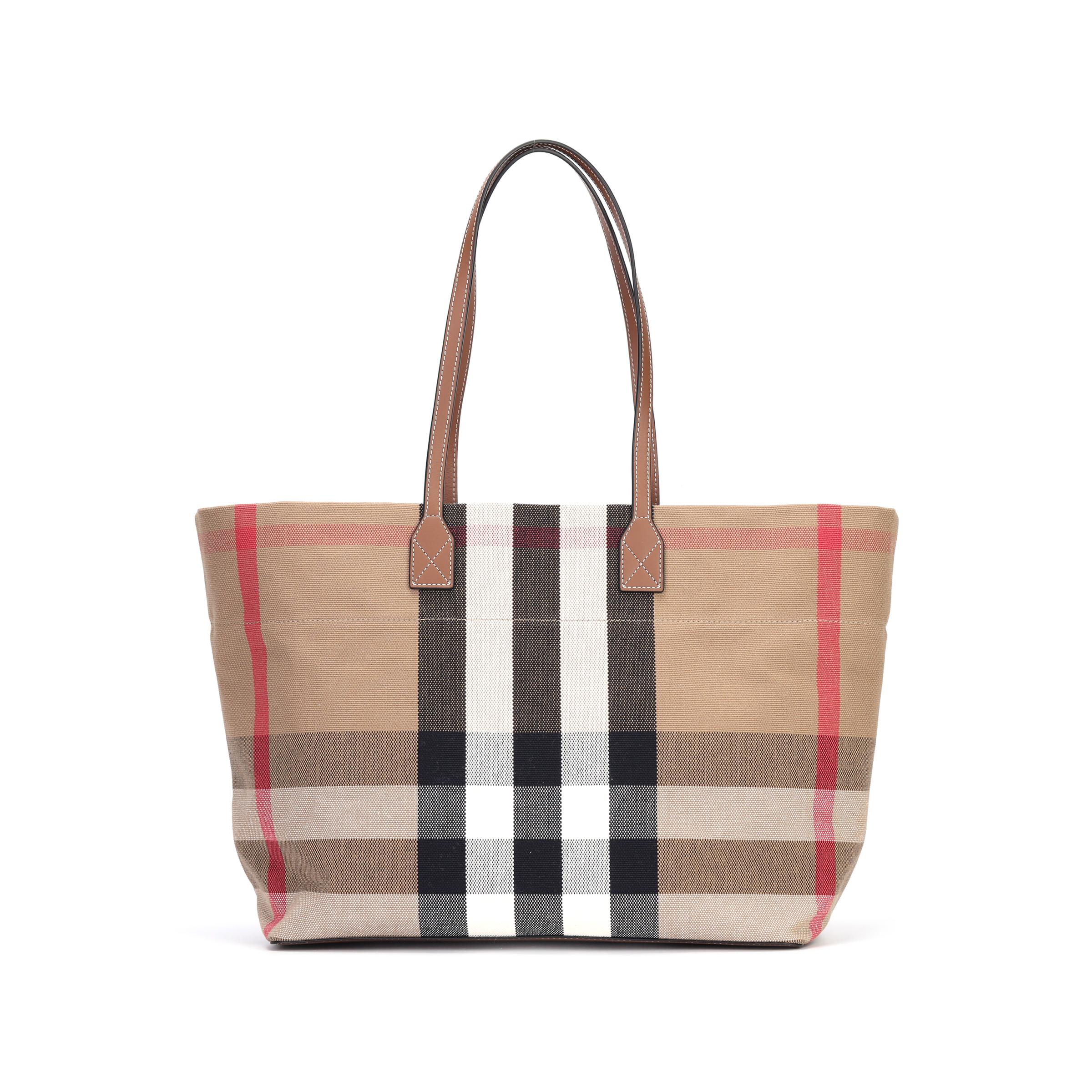 Burberry Striped Check Design Tote Bag Women Tote Bags Birch-Brown 80840471 Basic Set (Bag+Dust Bag)
Burberry Striped Check Design Tote Bag Women Tote Bags Birch-Brown 80840471 Basic Set (Bag+Dust Bag)