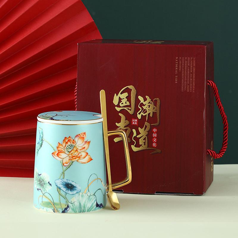Chinese Style Ceramic Mug With Flower Pattern Vintage Floral Tea Cups With Handles Best Gifts For New Year s Gifts Mother s Day 420ml небо синє кольору
Chinese Style Ceramic Mug With Flower Pattern Vintage Floral Tea Cups With Handles Best Gifts For New Year s Gifts Mother s Day 420ml небо синє кольору