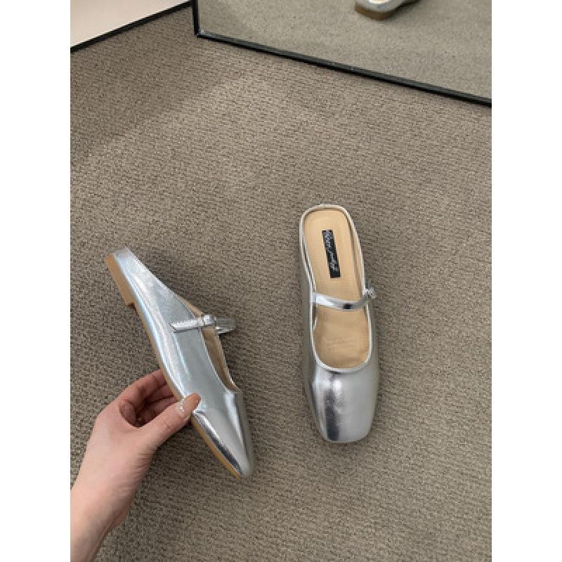 2025 spring and autumn new single shoes French ballet shoes children sandals Mary Jane semi-drag mother sandals 40
2025 spring and autumn new single shoes French ballet shoes children sandals Mary Jane semi-drag mother sandals 40