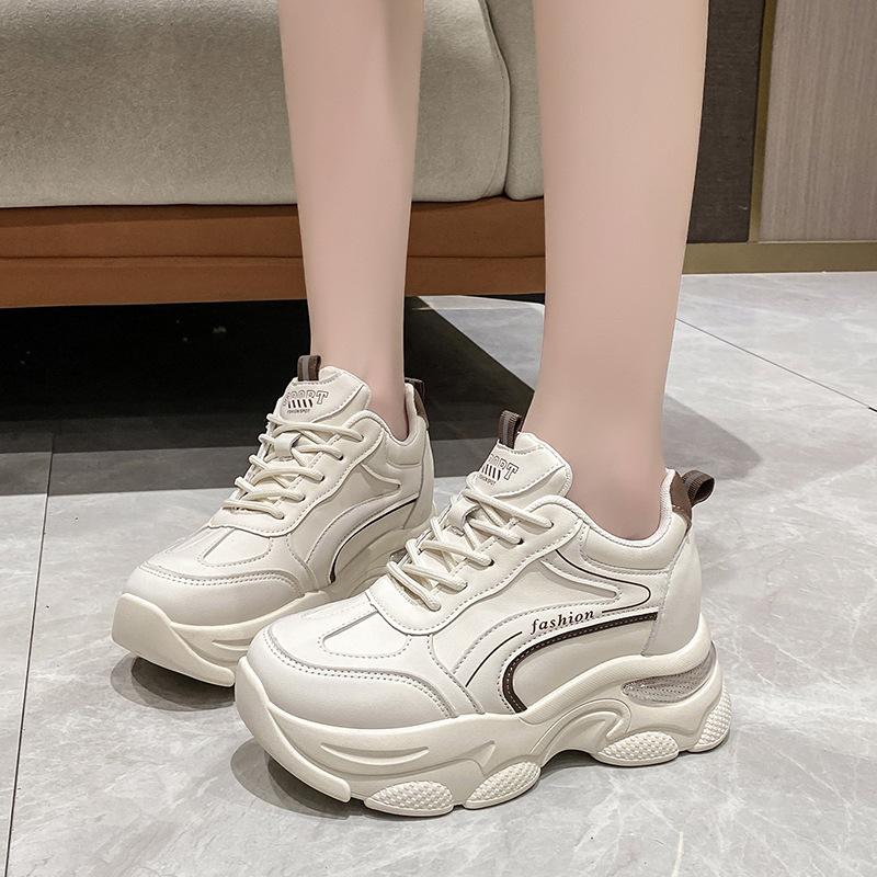 Thick-soled heightening color matching dad shoes women s 2025 autumn and winter new ins trendy small man thin versatile casual shoes 35 белый
Thick-soled heightening color matching dad shoes women s 2025 autumn and winter new ins trendy small man thin versatile casual shoes 35 белый