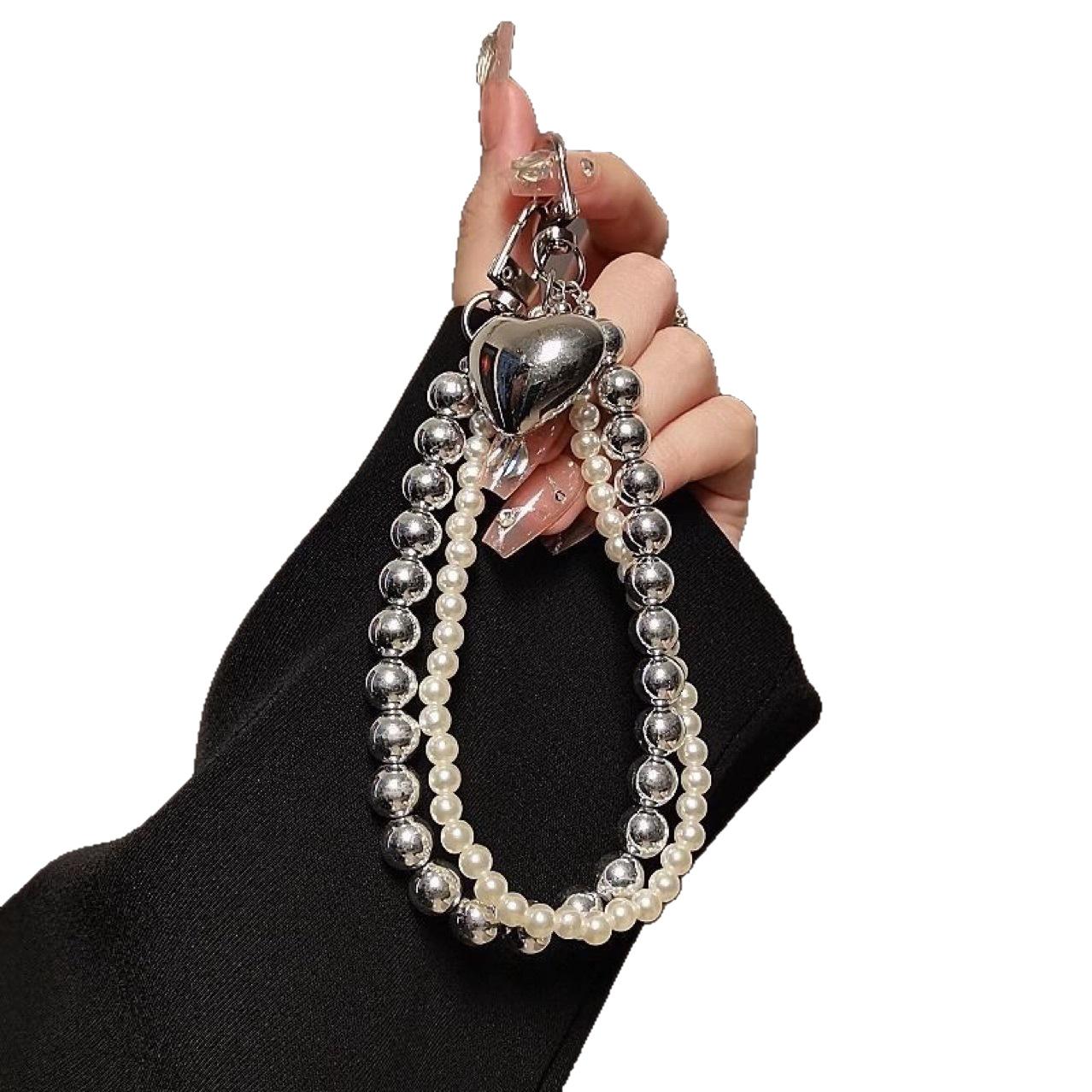 Universal Phone Lanyard Ins Cool Style Simple Pearl Double Chain Love Phone Chain Suitable for Phone Cases Hanging Rope Chain
Universal Phone Lanyard Ins Cool Style Simple Pearl Double Chain Love Phone Chain Suitable for Phone Cases Hanging Rope Chain