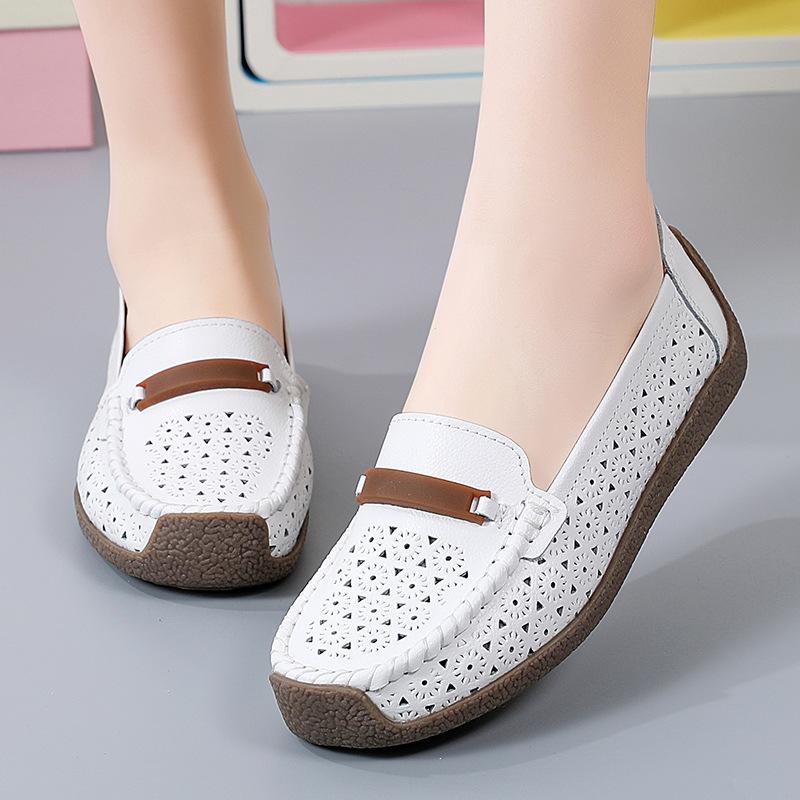 Spring and summer comfortable soft-soled mother shoes cowhide beanie shoes flat-soled lazy nurse shoes single shoes women 41
Spring and summer comfortable soft-soled mother shoes cowhide beanie shoes flat-soled lazy nurse shoes single shoes women 41