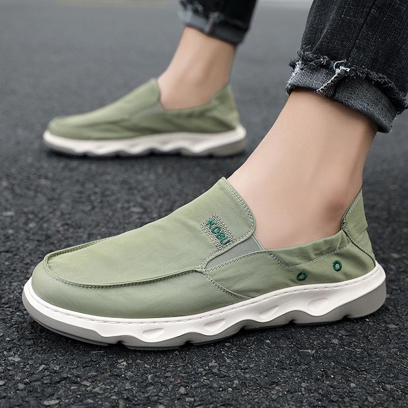 39-44 New Four Seasons Low Top Round Head Ice Silk Cloth Sports and Casual Fashion Youth Glove Men s Shoes 39
39-44 New Four Seasons Low Top Round Head Ice Silk Cloth Sports and Casual Fashion Youth Glove Men s Shoes 39