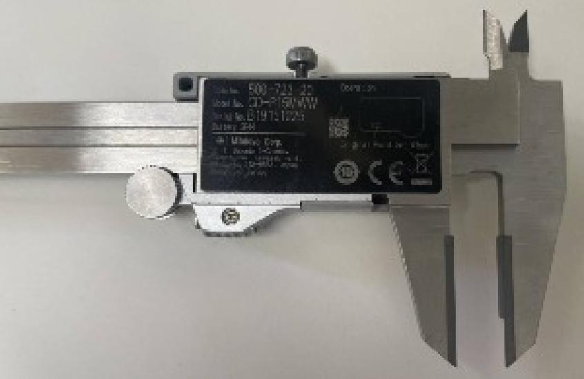 Mitutoyo Digital Caliper CD-P15MWW
Mitutoyo Digital Caliper CD-P15MWW