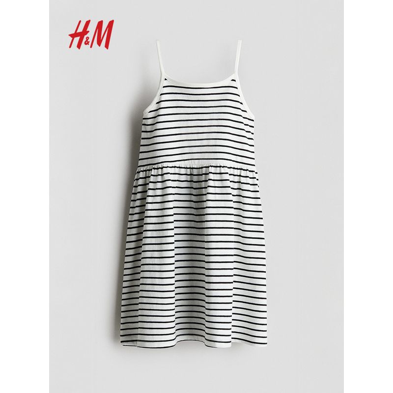 HM Children s Clothing Girl Medium and Large Children s Dress 2025 Summer New Suspender Waist Gathers Sleeveless Dress 1227370 Light pink/Heart 110/56
HM Children s Clothing Girl Medium and Large Children s Dress 2025 Summer New Suspender Waist Gathers Sleeveless Dress 1227370 Light pink/Heart 110/56