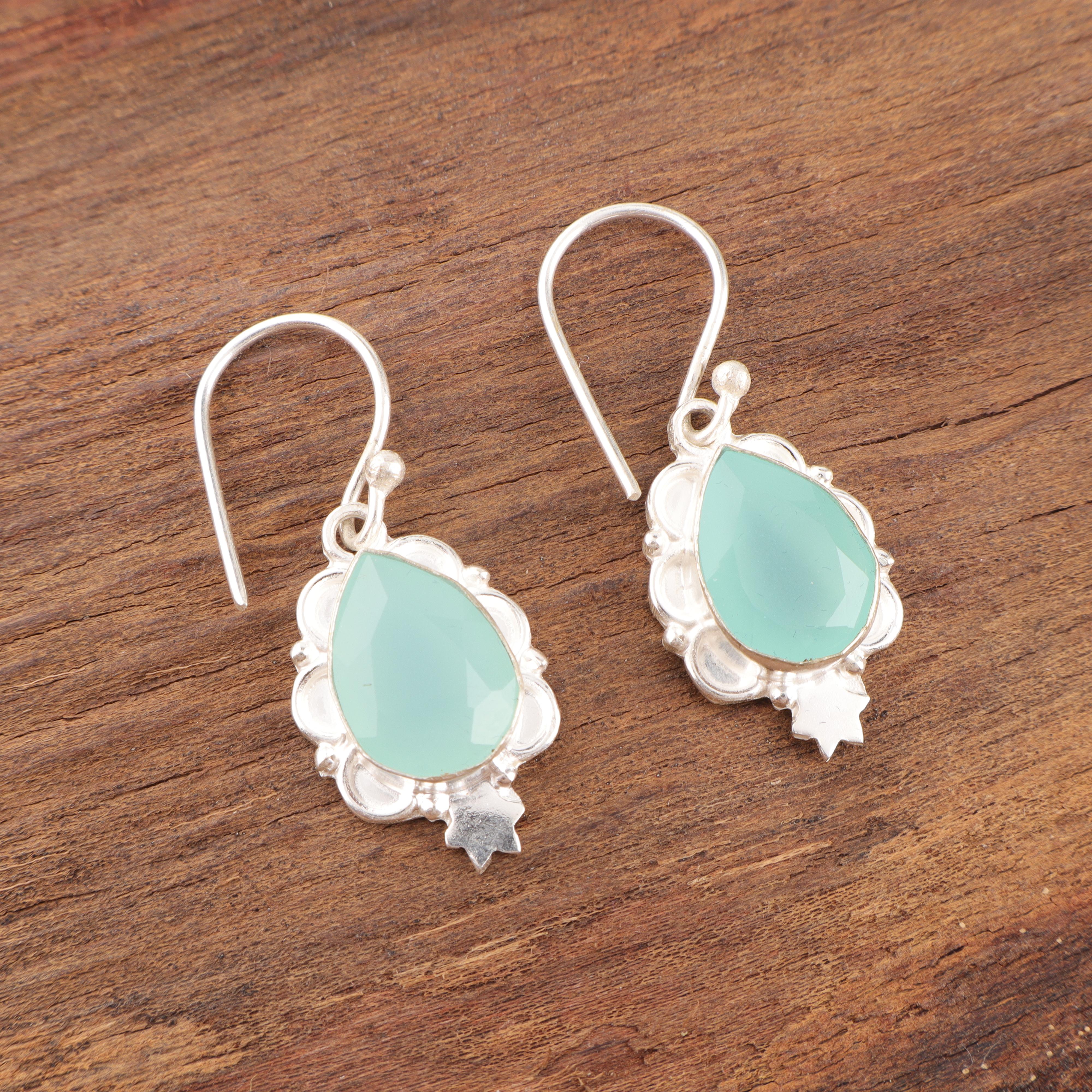 Украшения ручной работы из драгоценных камней Aqua Chalcedony, кулон из стерлингового серебра 925 пробы, уникальный дизайн, для женщин 1.6 Inches синий
Украшения ручной работы из драгоценных камней Aqua Chalcedony, кулон из стерлингового серебра 925 пробы, уникальный дизайн, для женщин 1.6 Inches синий