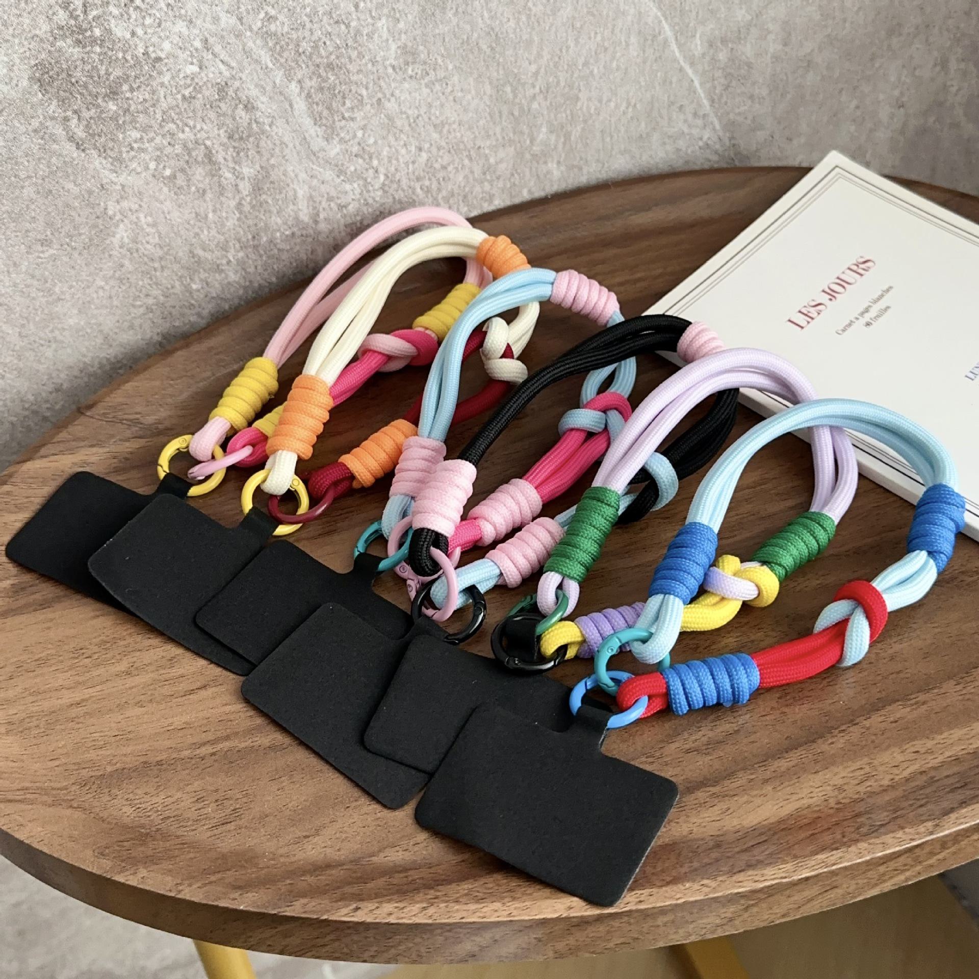 Color-matching anti-lost phone case with wrist lanyard, featuring high value, comfort, and durability for men and women. 004 with gasket
Color-matching anti-lost phone case with wrist lanyard, featuring high value, comfort, and durability for men and women. 004 with gasket
