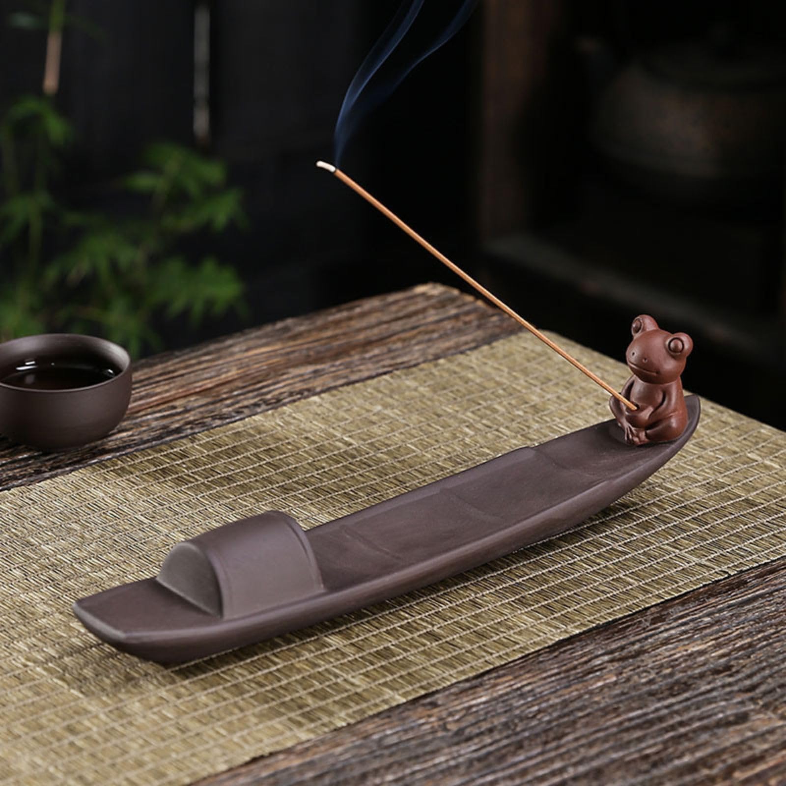Harujio Incense Holder, Ash-Proof, Cute and Stylish, Angled Frog Incense Holder, Incense Burner for Buddhist Altars, Incense Plate, Boat-Shaped,
Harujio Incense Holder, Ash-Proof, Cute and Stylish, Angled Frog Incense Holder, Incense Burner for Buddhist Altars, Incense Plate, Boat-Shaped,