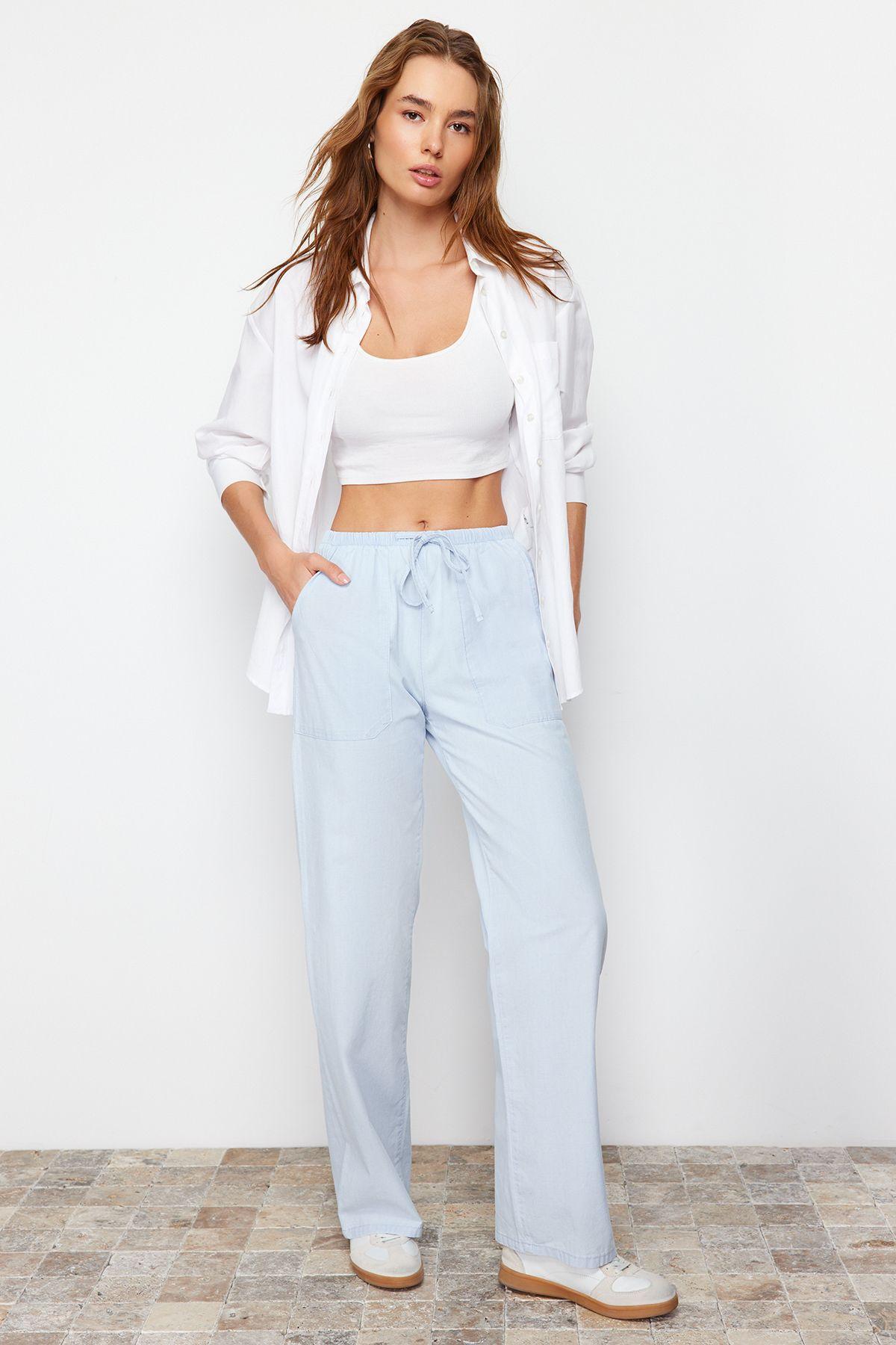 Джинси жіночого стилю Світло-блакитні широкі джинси Chambre High Waist з еластичною талією 2XS
Джинси жіночого стилю Світло-блакитні широкі джинси Chambre High Waist з еластичною талією 2XS