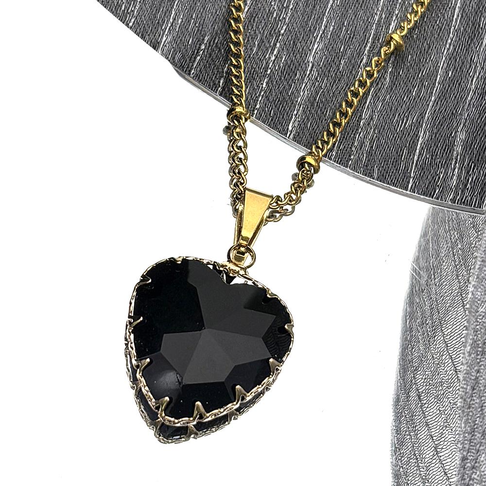 Gothic Punk Red Heart Glass Pendant Necklace Choker for Women Men Stainless Steel Gold Color Clavicle Chain Necklaces Jewelry
Gothic Punk Red Heart Glass Pendant Necklace Choker for Women Men Stainless Steel Gold Color Clavicle Chain Necklaces Jewelry