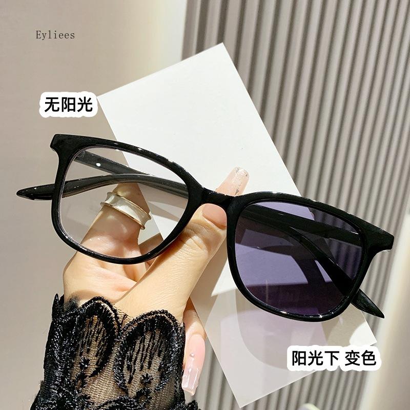 Unisex Summer Glasses Vintage Women S Oval Sunglasses Fashion Design Round Myopia Sunglasses Classic Vintage Near Sight Shades -4.0
Unisex Summer Glasses Vintage Women S Oval Sunglasses Fashion Design Round Myopia Sunglasses Classic Vintage Near Sight Shades -4.0