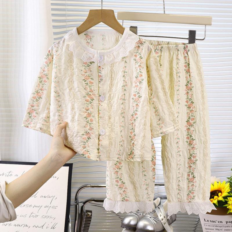 Summer Floral Lace Cotton Pajama Set for Girls: Nine-Sleeve Korean Style Air Conditioning Homewear 80 cm
Summer Floral Lace Cotton Pajama Set for Girls: Nine-Sleeve Korean Style Air Conditioning Homewear 80 cm