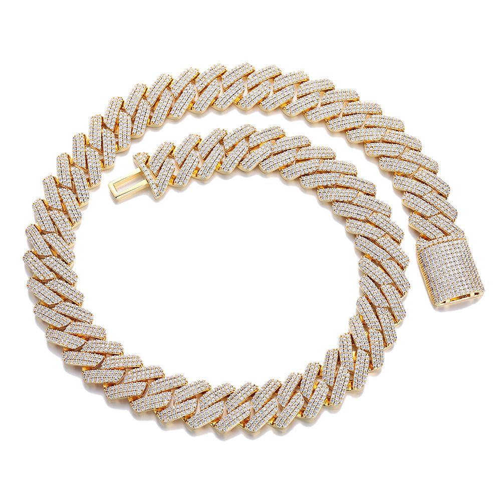 11MM rhombus Cuban chain necklace, sweet cool copper inlaid zircon bracelet, trend jewelry, copper inlaid with colored zircon. Bracelet 7inch (length about 18cm)
11MM rhombus Cuban chain necklace, sweet cool copper inlaid zircon bracelet, trend jewelry, copper inlaid with colored zircon. Bracelet 7inch (length about 18cm)