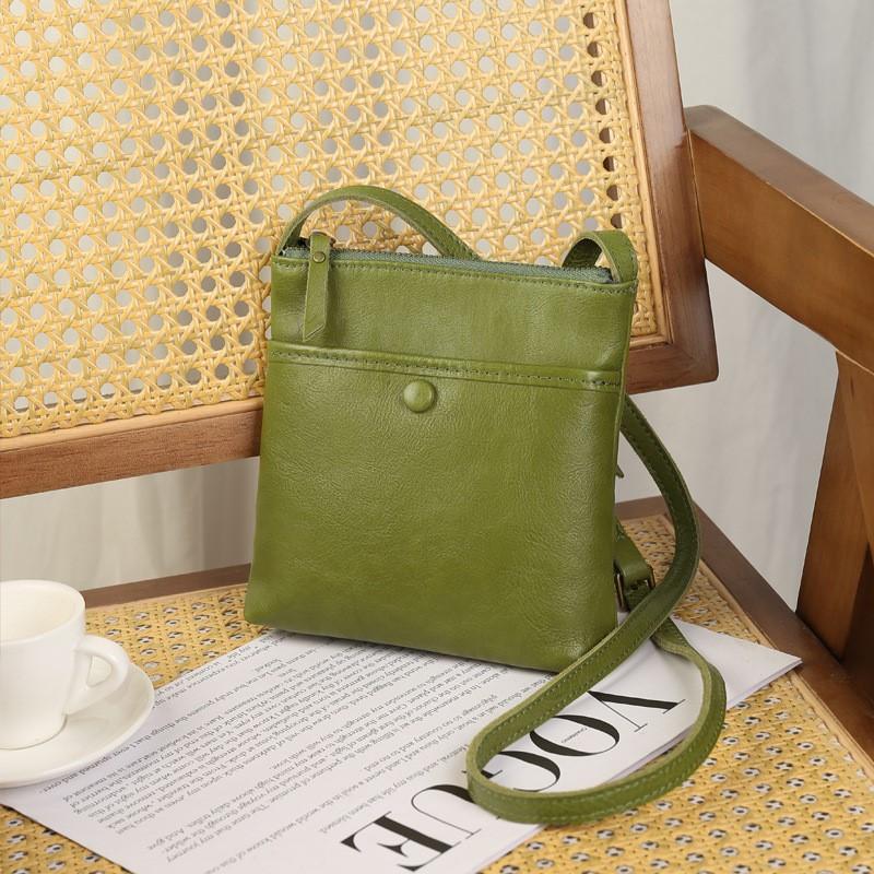 Johnature Women s Mini Bag Fashionable Versatile Shoulder Crossbody Bag Simple Commuting Genuine Leather Phone Bag кавовий
Johnature Women s Mini Bag Fashionable Versatile Shoulder Crossbody Bag Simple Commuting Genuine Leather Phone Bag кавовий