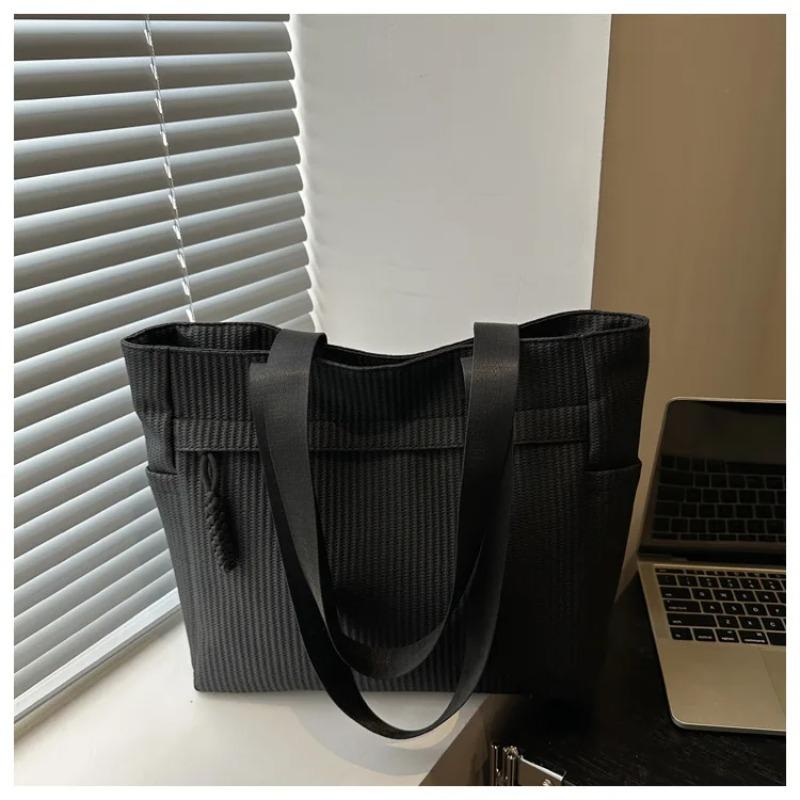 Solid Color Corduroy Ladies Tote Shoulder Bag Retro Large Capacity Portable Female Shopping Bags Casual Women s Travel Handbags чёрный
Solid Color Corduroy Ladies Tote Shoulder Bag Retro Large Capacity Portable Female Shopping Bags Casual Women s Travel Handbags чёрный