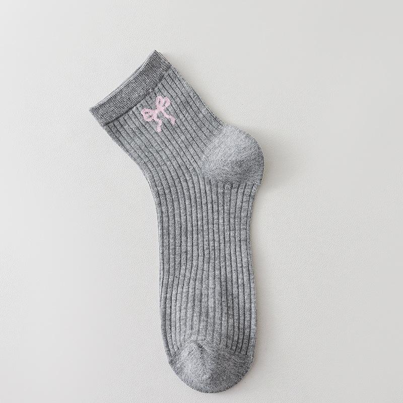 Однотонные летние тонкие, с бантиком, сетчатые, дышащие женские короткие носки в стиле колледжа универсальны 1 pair светло-серый
Однотонные летние тонкие, с бантиком, сетчатые, дышащие женские короткие носки в стиле колледжа универсальны 1 pair светло-серый