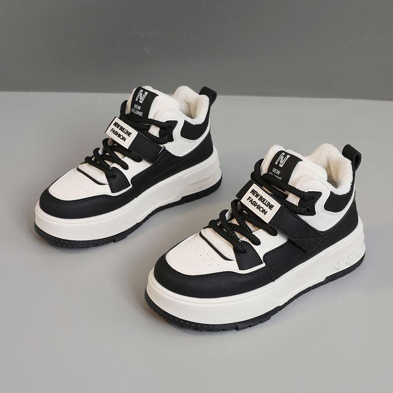 New autumn and winter warm color matching women s board shoes platform trend casual board shoes 41
New autumn and winter warm color matching women s board shoes platform trend casual board shoes 41