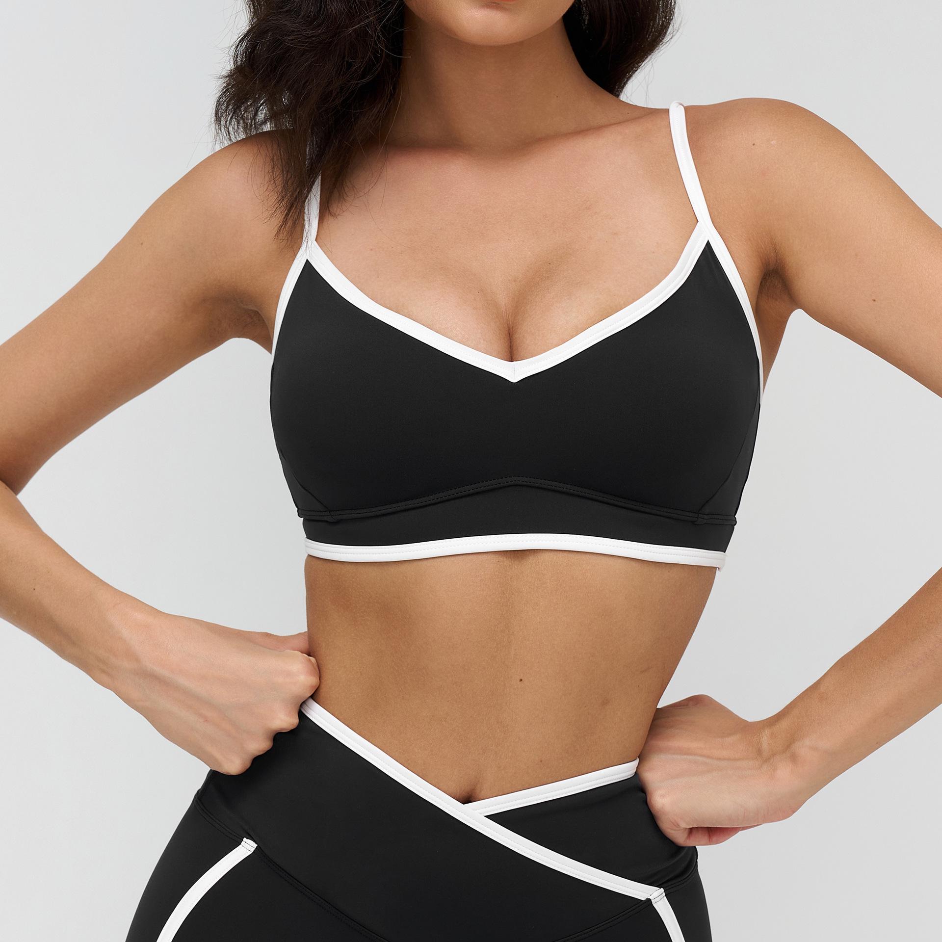 Women s Cross-Border Nude Feel Sports Bra with Double Shoulder Straps for Yoga and Running – Comfortable Color-Blocking Design Small
Women s Cross-Border Nude Feel Sports Bra with Double Shoulder Straps for Yoga and Running – Comfortable Color-Blocking Design Small