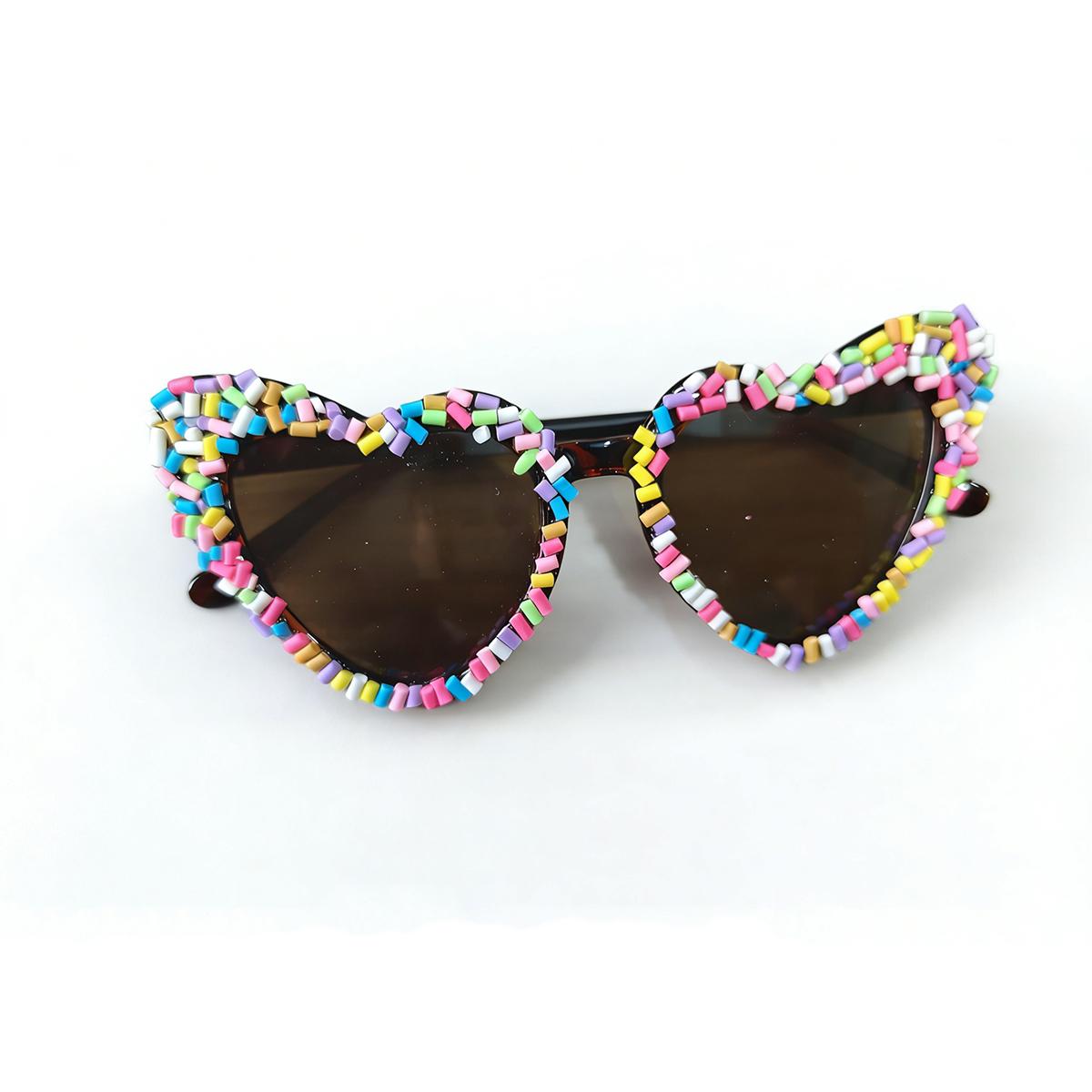 2026 Cute Kids Sunglasses Heart Shape Candy Sprinkle UV Blocking Eyewear For Toddlers Girls Children Sun Glasses KJ221
2026 Cute Kids Sunglasses Heart Shape Candy Sprinkle UV Blocking Eyewear For Toddlers Girls Children Sun Glasses KJ221