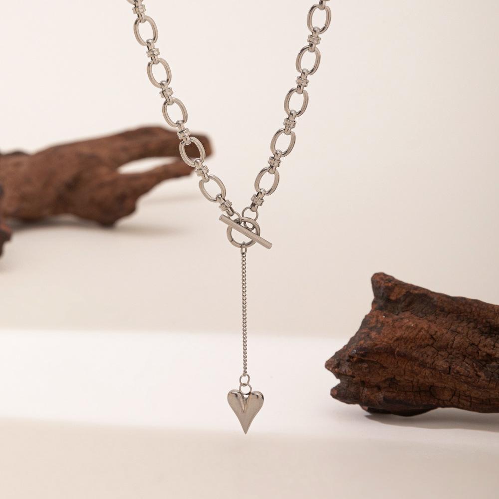 Новый кулон в виде пряжки OT, ожерелье на ключицу с бахромой, нишевая легкая роскошь, высококлассная модная бижутерия