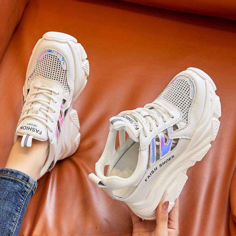 Inner heightening dad shoes CM breathable mesh hollowed out summer new thick-soled sports and leisure shoes ins tide 34 белый
Inner heightening dad shoes CM breathable mesh hollowed out summer new thick-soled sports and leisure shoes ins tide 34 белый