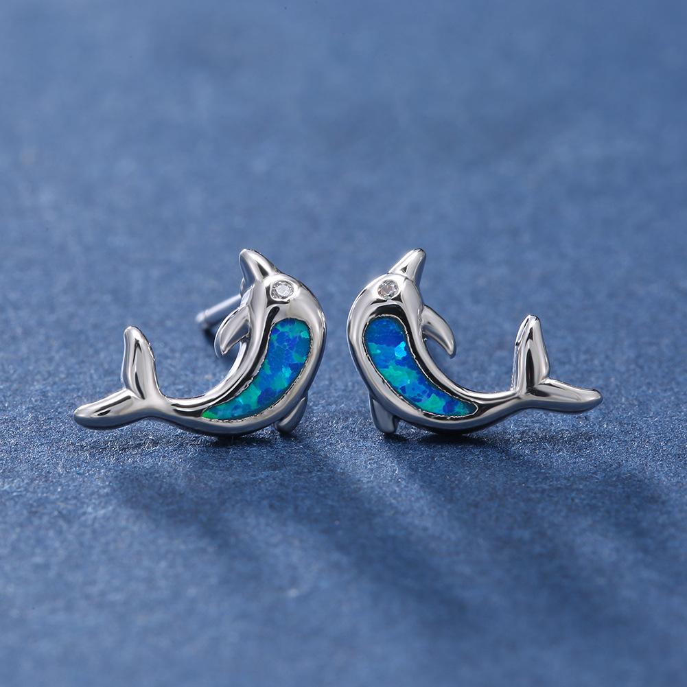 Dolphin Earrings Exquisite and Compact Artistic Student Earrings with Versatile Temperament Goddess Earrings
Dolphin Earrings Exquisite and Compact Artistic Student Earrings with Versatile Temperament Goddess Earrings