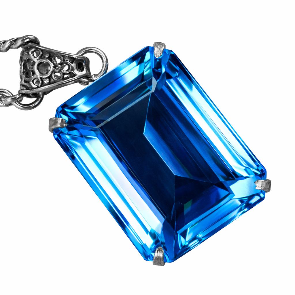 Lab Created Aquamarine 110ct Emerald Cut 925 Sterling Silver Pendant 41.7 mm approx синій
Lab Created Aquamarine 110ct Emerald Cut 925 Sterling Silver Pendant 41.7 mm approx синій