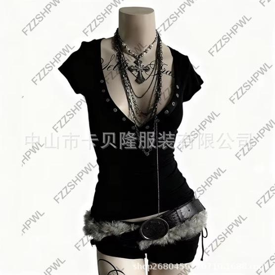 2025 Summer Gothic White Ribbed V-Neck Short-Sleeve Top with Rivet Details for Women L чорний
2025 Summer Gothic White Ribbed V-Neck Short-Sleeve Top with Rivet Details for Women L чорний
