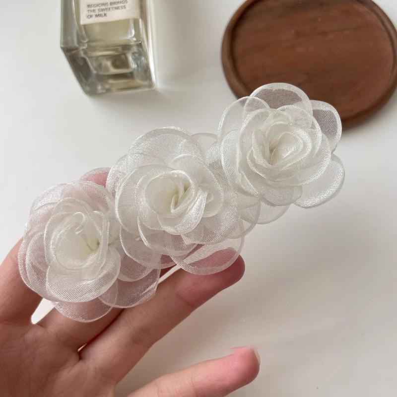 Gentle Camellia Hair Clip Feminine Forest Style Fairy Beauty High-end Accessory At Back Of Head Semi Tied With Spring Headband
Gentle Camellia Hair Clip Feminine Forest Style Fairy Beauty High-end Accessory At Back Of Head Semi Tied With Spring Headband