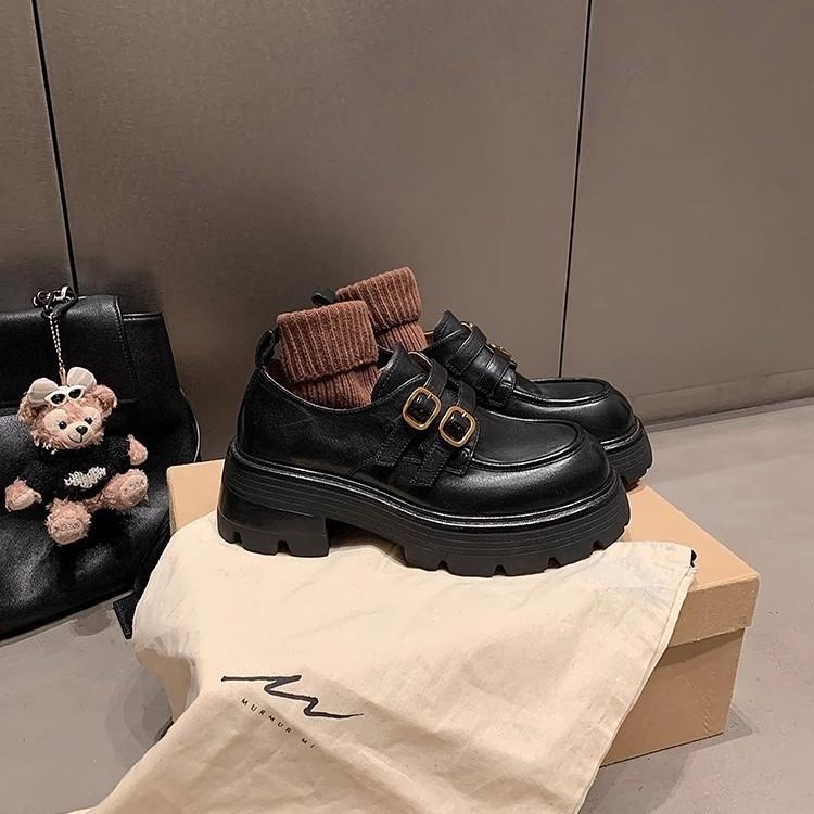 Cowhide version~ Su Yinyin increased her height by 6cm, washed horse leather, small gold buckle, thick heel, thick sole, loafer single shoes, women 35
Cowhide version~ Su Yinyin increased her height by 6cm, washed horse leather, small gold buckle, thick heel, thick sole, loafer single shoes, women 35