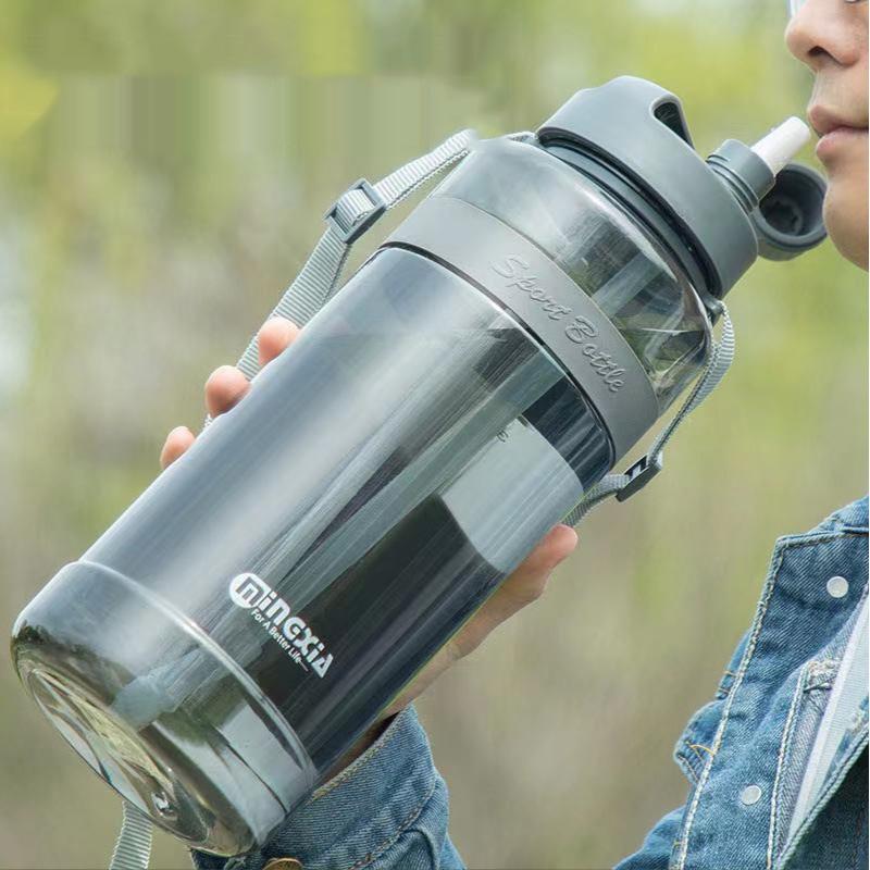 0.7/1/ 2/3L Large Capacity Sports Water Bottle Portable Water Cup With Straw Outdoor Camping Picnic Climbing Water Bottles
0.7/1/ 2/3L Large Capacity Sports Water Bottle Portable Water Cup With Straw Outdoor Camping Picnic Climbing Water Bottles