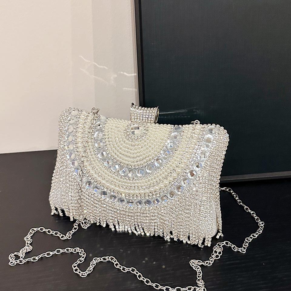 Rhinestones Tassel Clutch Diamonds Beaded Metal Evening Bags Chain Shoulder Messenger Purse Evening Bags for Wedding Bag срібний
Rhinestones Tassel Clutch Diamonds Beaded Metal Evening Bags Chain Shoulder Messenger Purse Evening Bags for Wedding Bag срібний