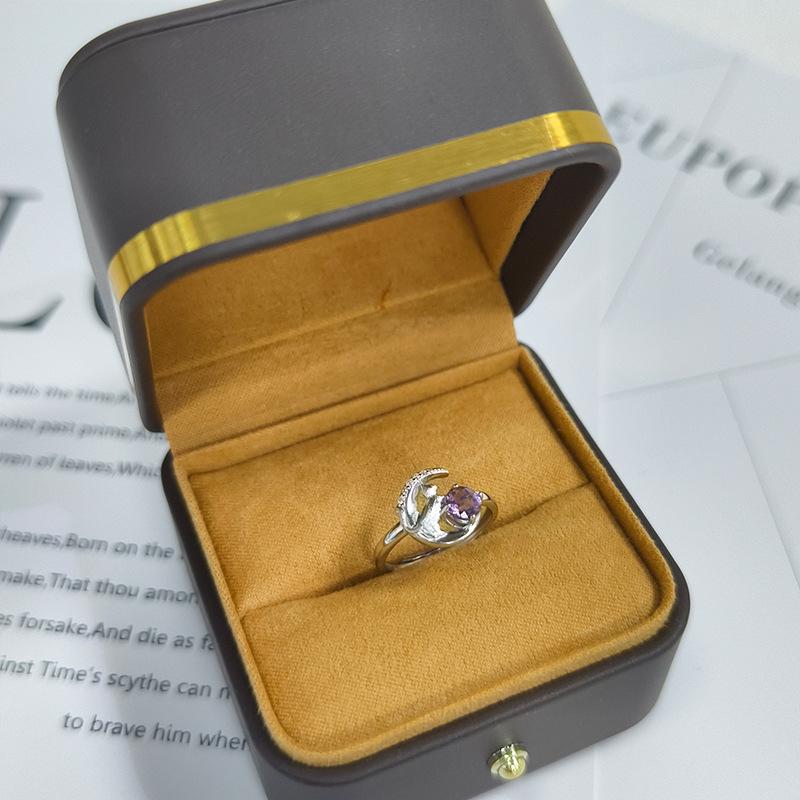 Moon Cat S925 Sterling Silver Ring Niche Style Natural Garnet Topaz Crystal Drawing Craft High Sense Finger Jewelry opening adjustable
Moon Cat S925 Sterling Silver Ring Niche Style Natural Garnet Topaz Crystal Drawing Craft High Sense Finger Jewelry opening adjustable