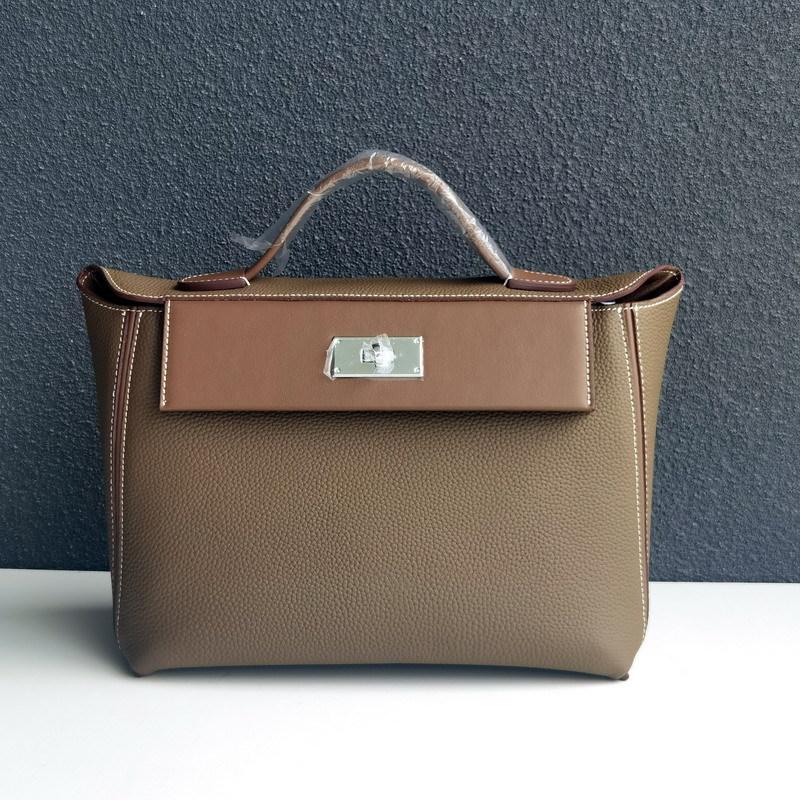 2026 New Genuine Leather Women s Bag Top Layer Cowhide Briefcase 2424 Handbag Versatile Crossbody Small 22cm хакі
2026 New Genuine Leather Women s Bag Top Layer Cowhide Briefcase 2424 Handbag Versatile Crossbody Small 22cm хакі