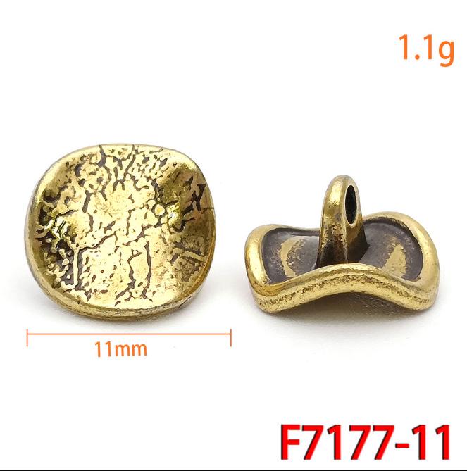 Золотые круглые металлические пуговицы для мужской и женской одежды: Высококачественные пальто, ветровки, свитера, аксессуары
Золотые круглые металлические пуговицы для мужской и женской одежды: Высококачественные пальто, ветровки, свитера, аксессуары